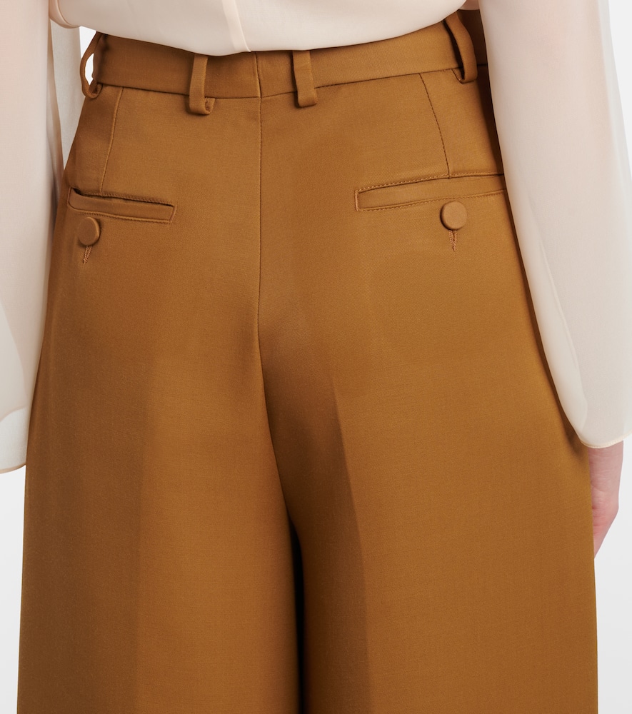 Dash cropped barrel-leg pants