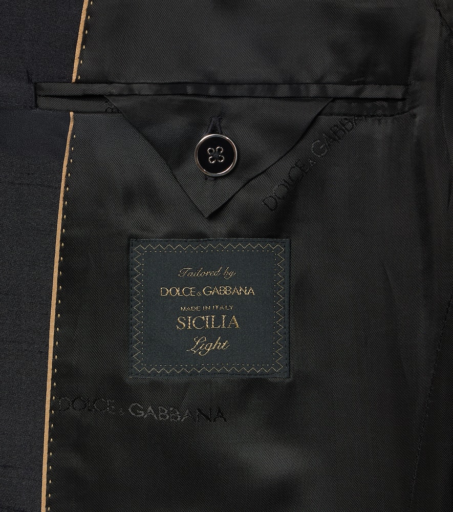 Silk twill suit