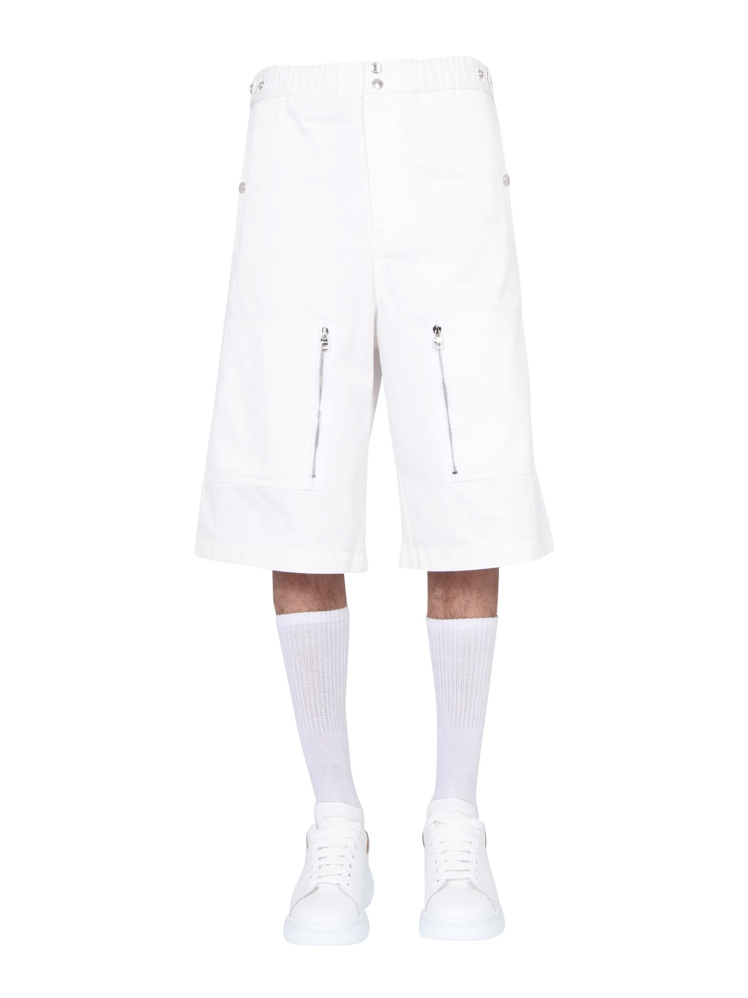 Multi-pocket Bermuda shorts