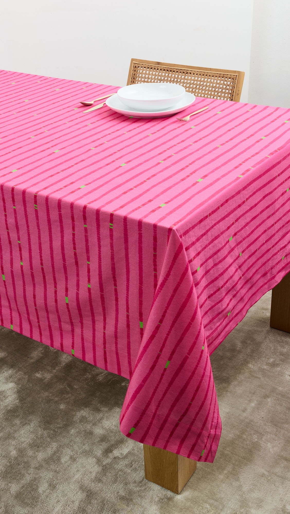 Standard Table Cloth Lane Lines Pink Float One Size