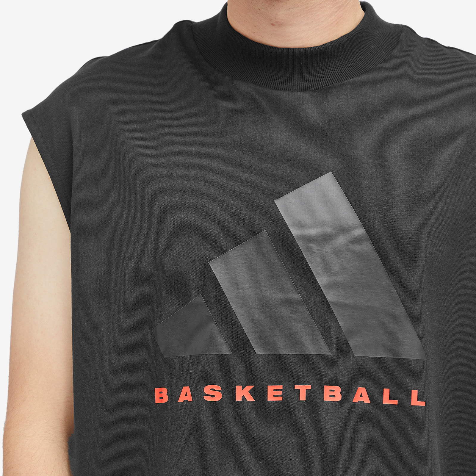 Men's Basketball Sleeveless T-Shirt in Black