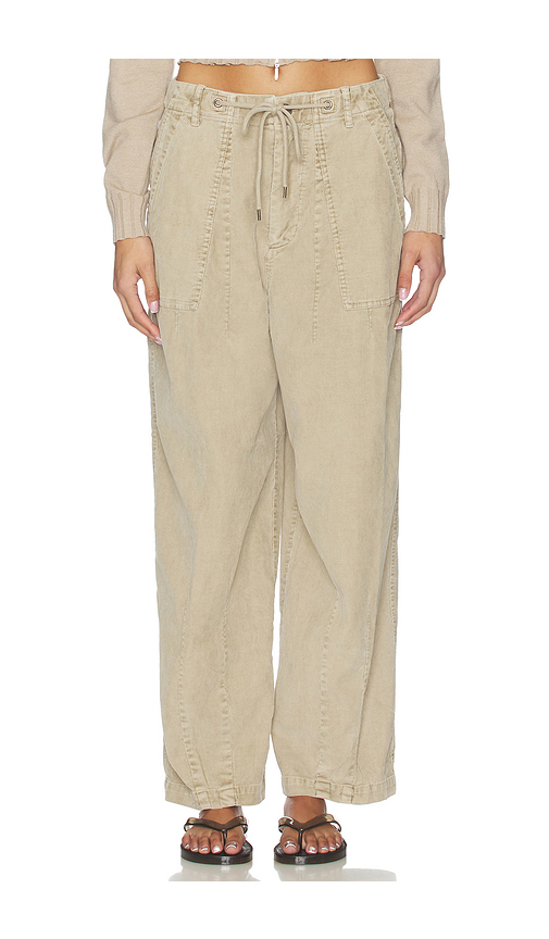 James Perse Fine Wale Stretch Cord Pant in Beige. - 25 also , 27