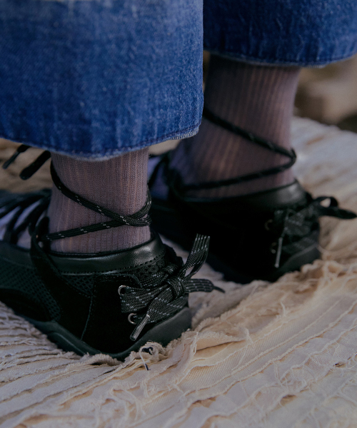 NICOLE WEAVING LACEUP SNEAKERS V2