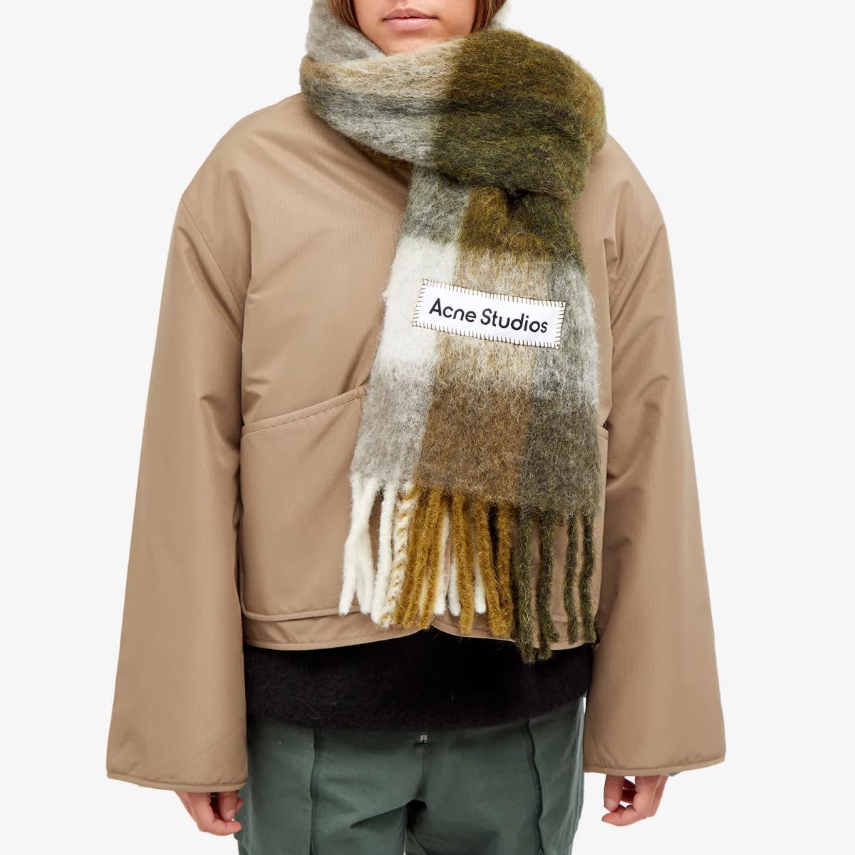 Women's Vally Checked Scarf in Taupe/Green/Black