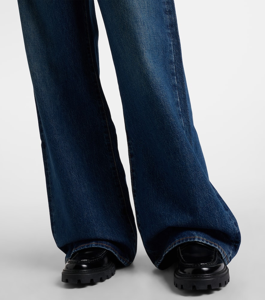 Loose low-rise wide-leg jeans