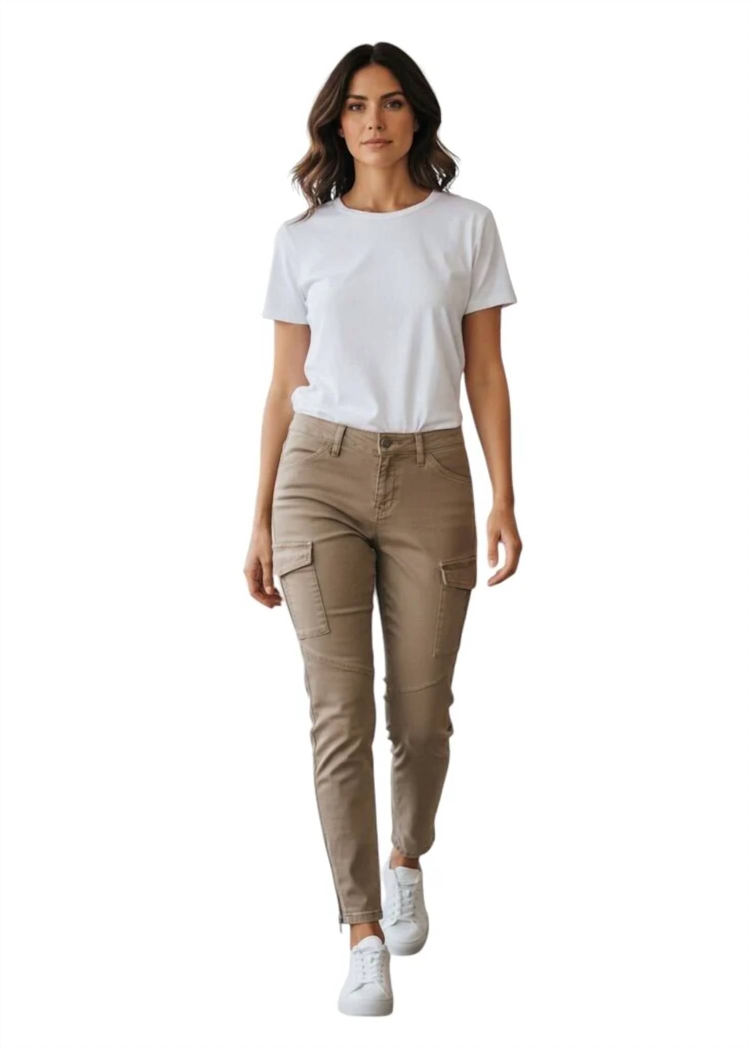 Skinny Cargo Pants In Tan