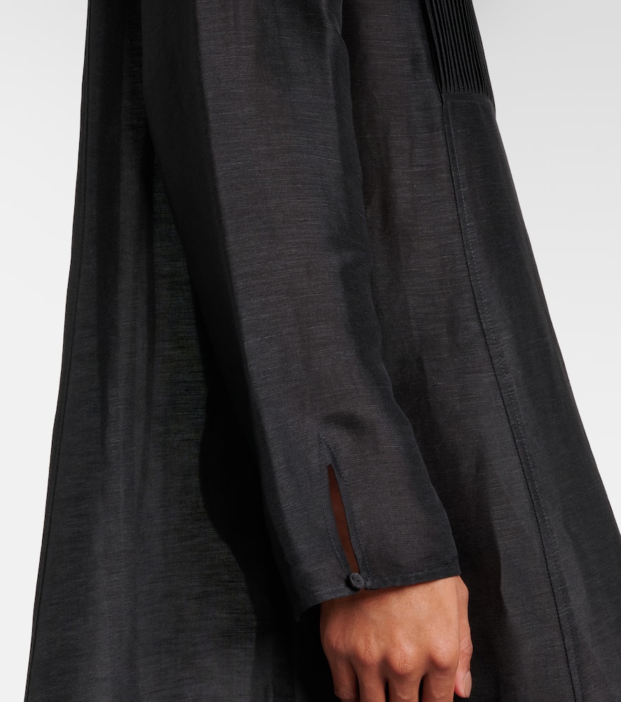 Pleated linen and silk kaftan
