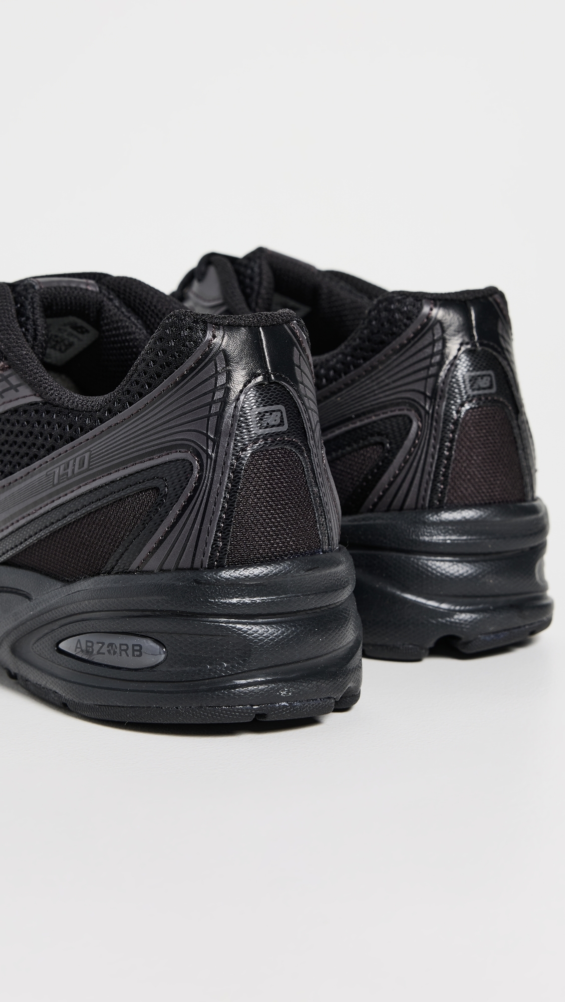 740 Sneakers Black/Black