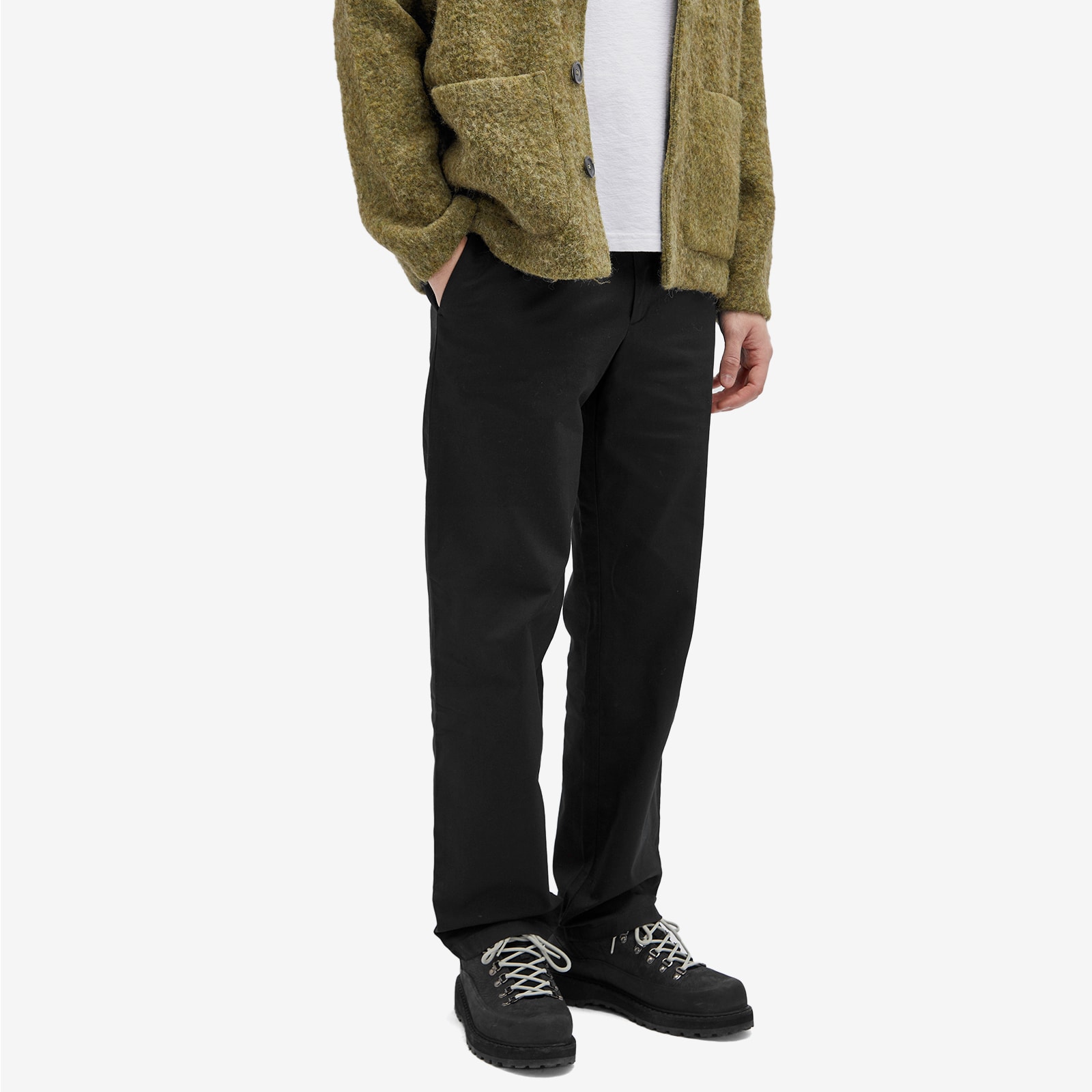 Men's Standard Chinos in Black