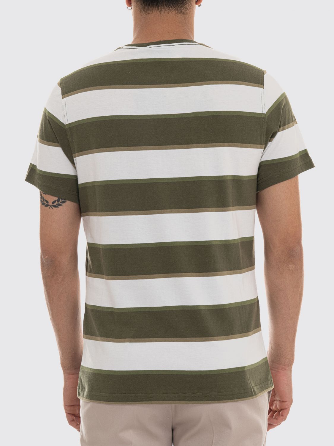 T-Shirt Men color Green
