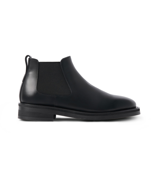 Round Square Low Cut Chelsea Boots