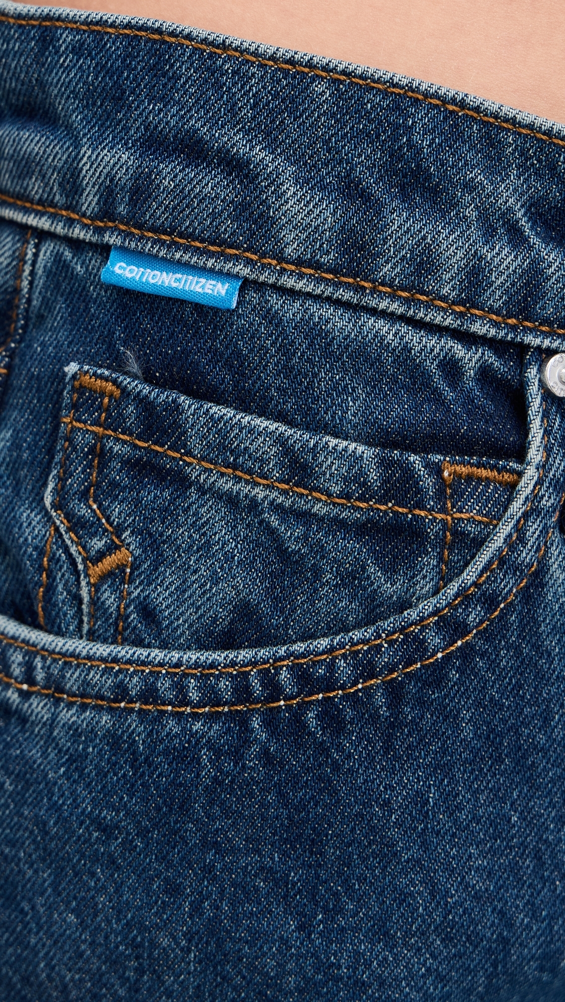Amelia Jeans Larrabee