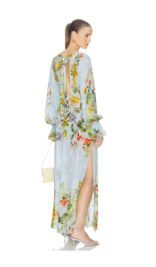 HEMANT AND NANDITA Maxi Kaftan in Baby Blue. S. Also in