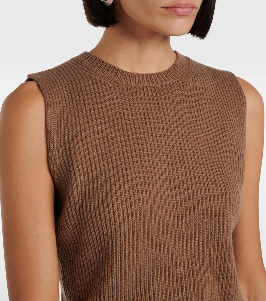 Wool sweater vest
