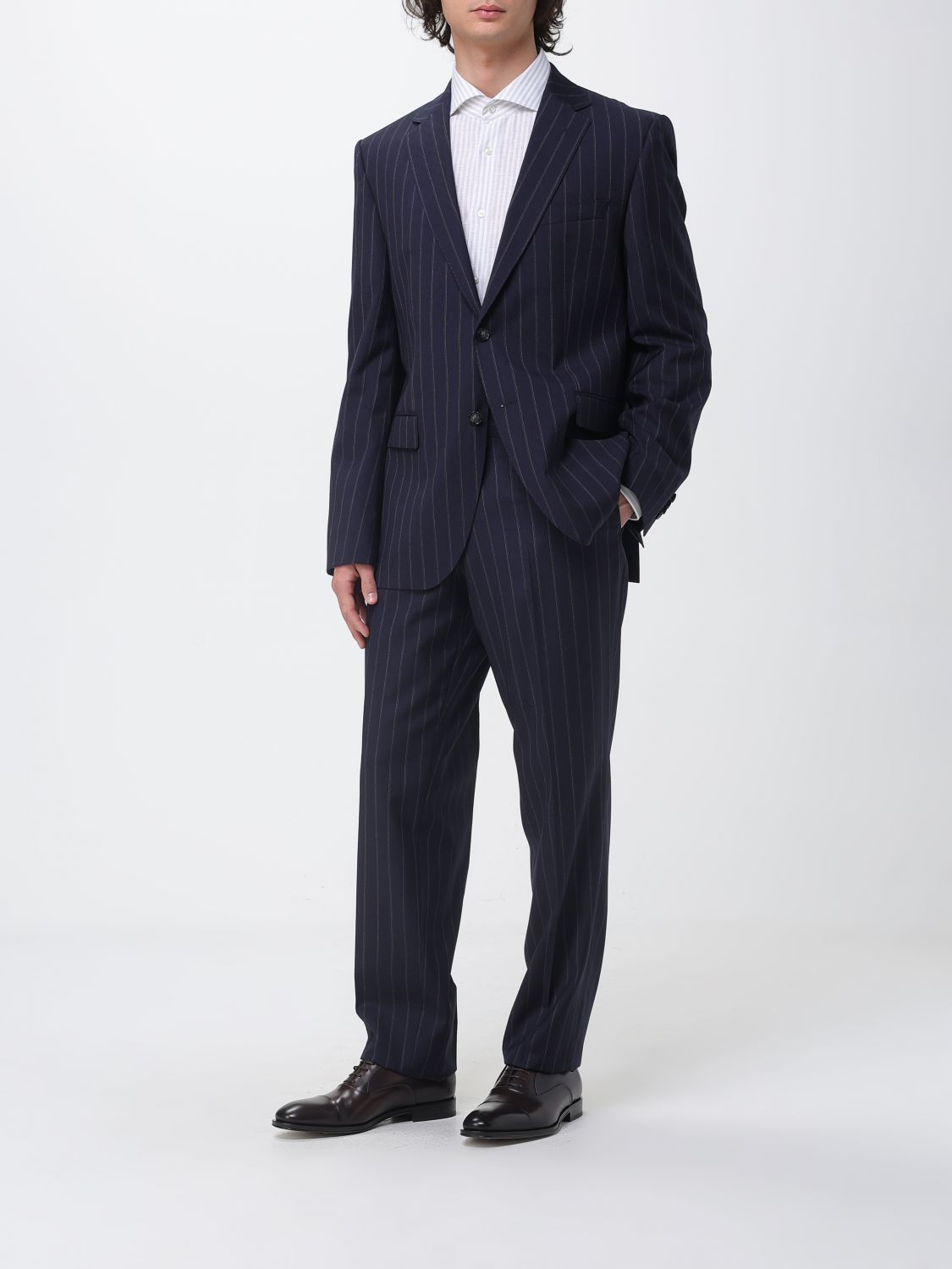 Suit Men color Blue