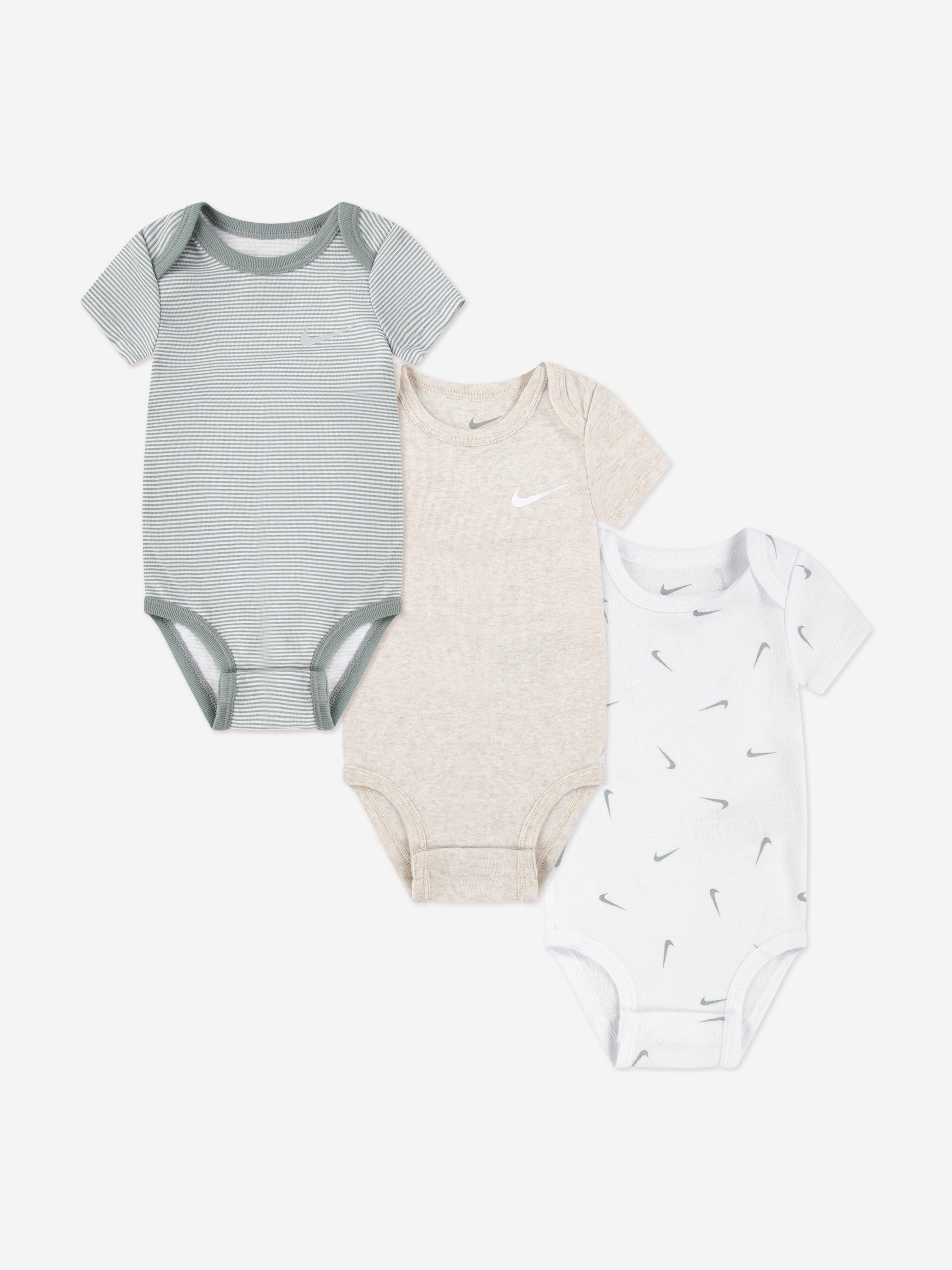 Baby Essentials 3 Pack Bodysuit Set in Multicolour