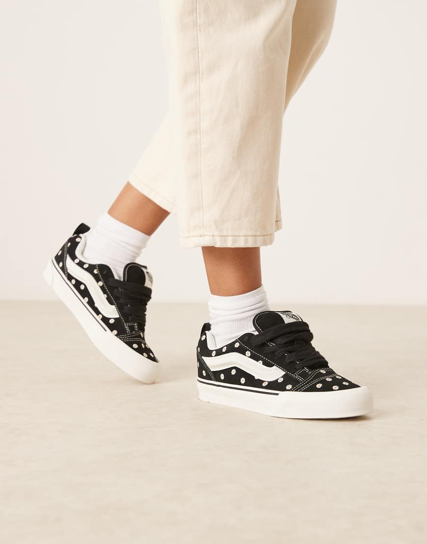 Knu Skool trainers in black with floral embroidery detailing
