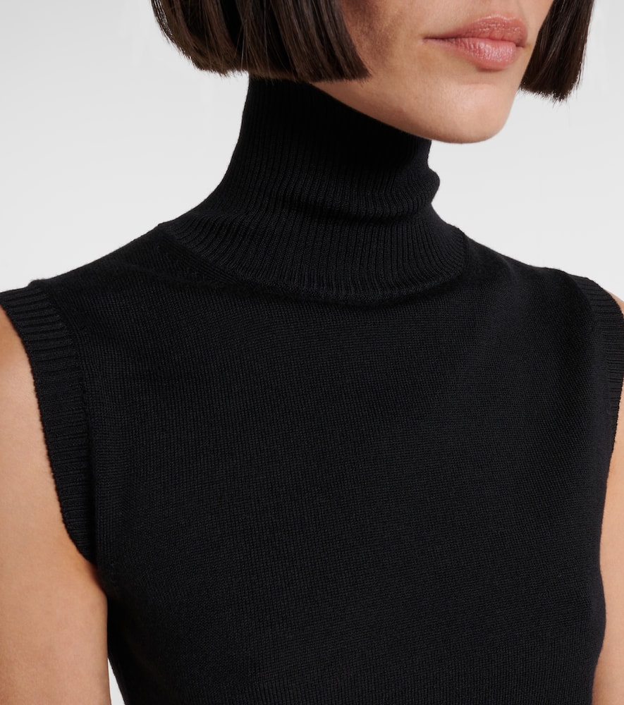 Vertigo knitted virgin wool top