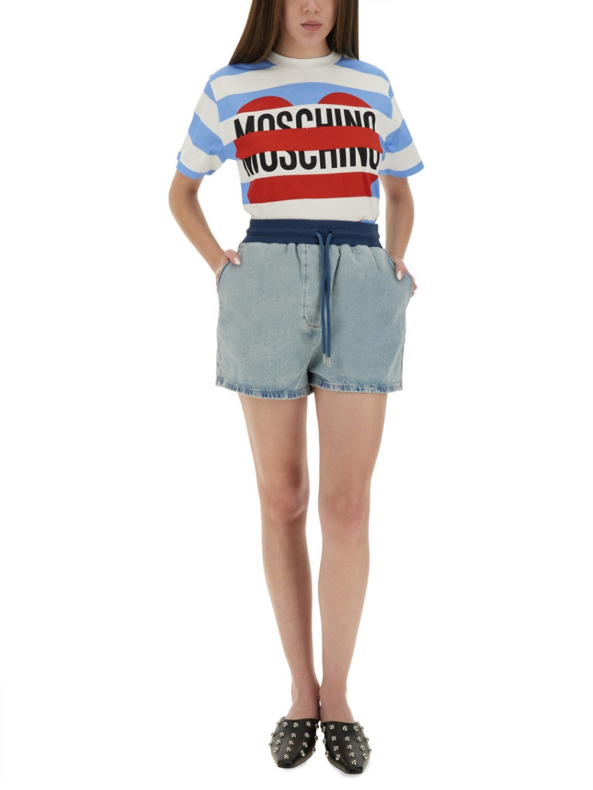 Moschino - elastic waistband shorts with functional pocket