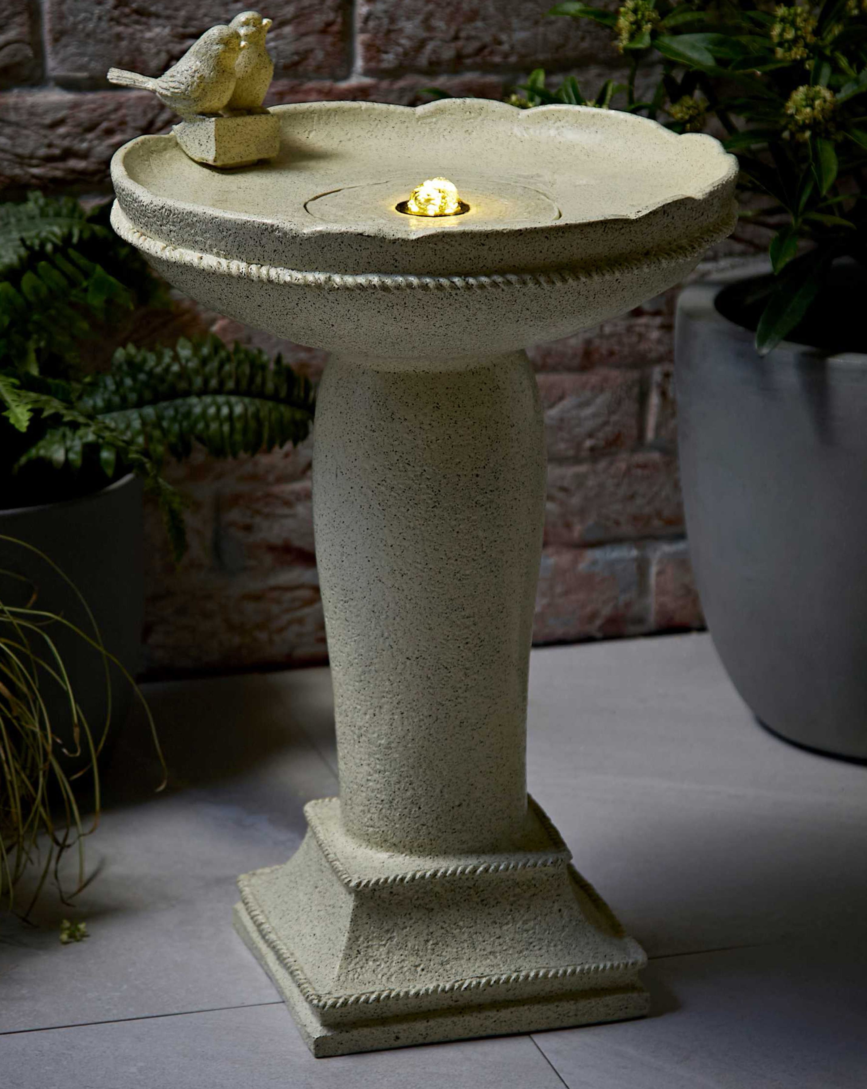 ValueLights Bird Bath