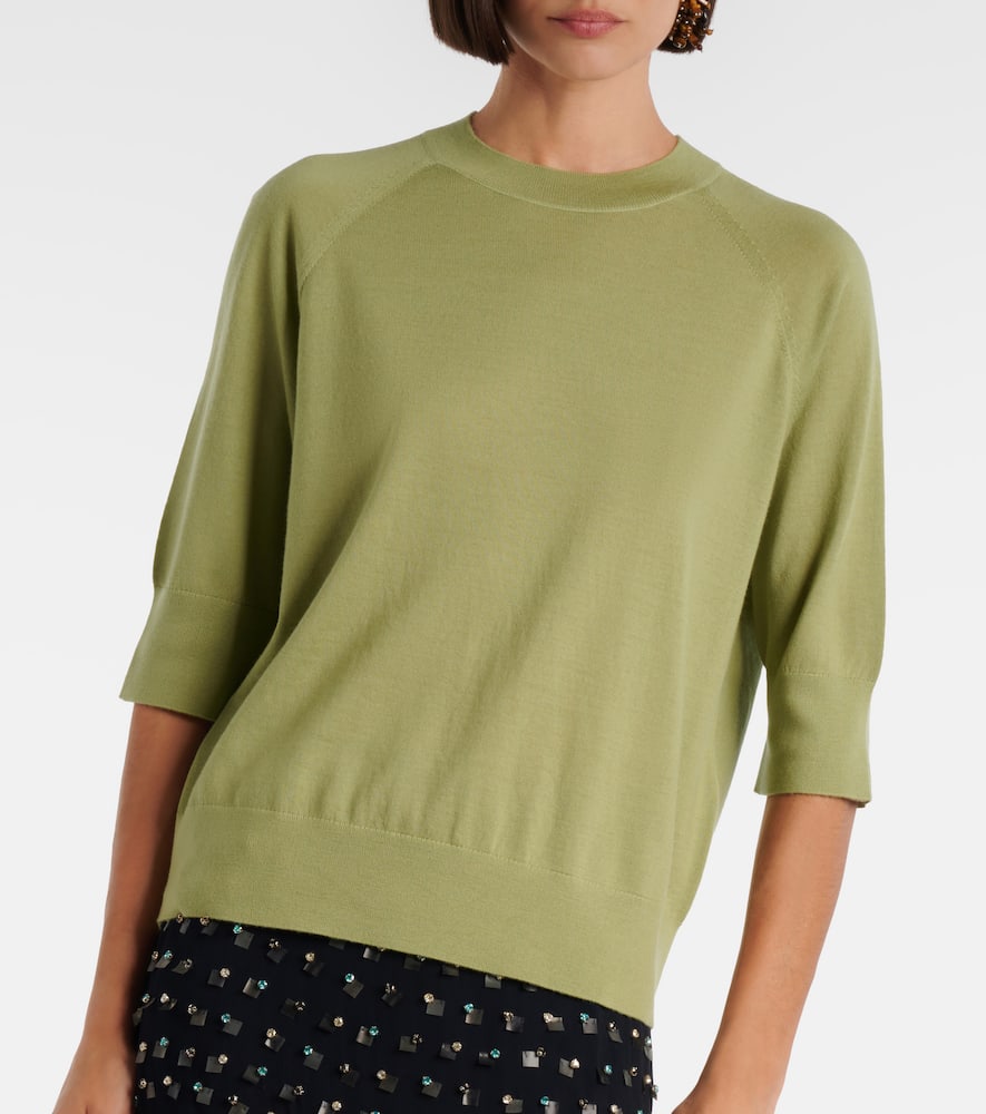 Wool sweater