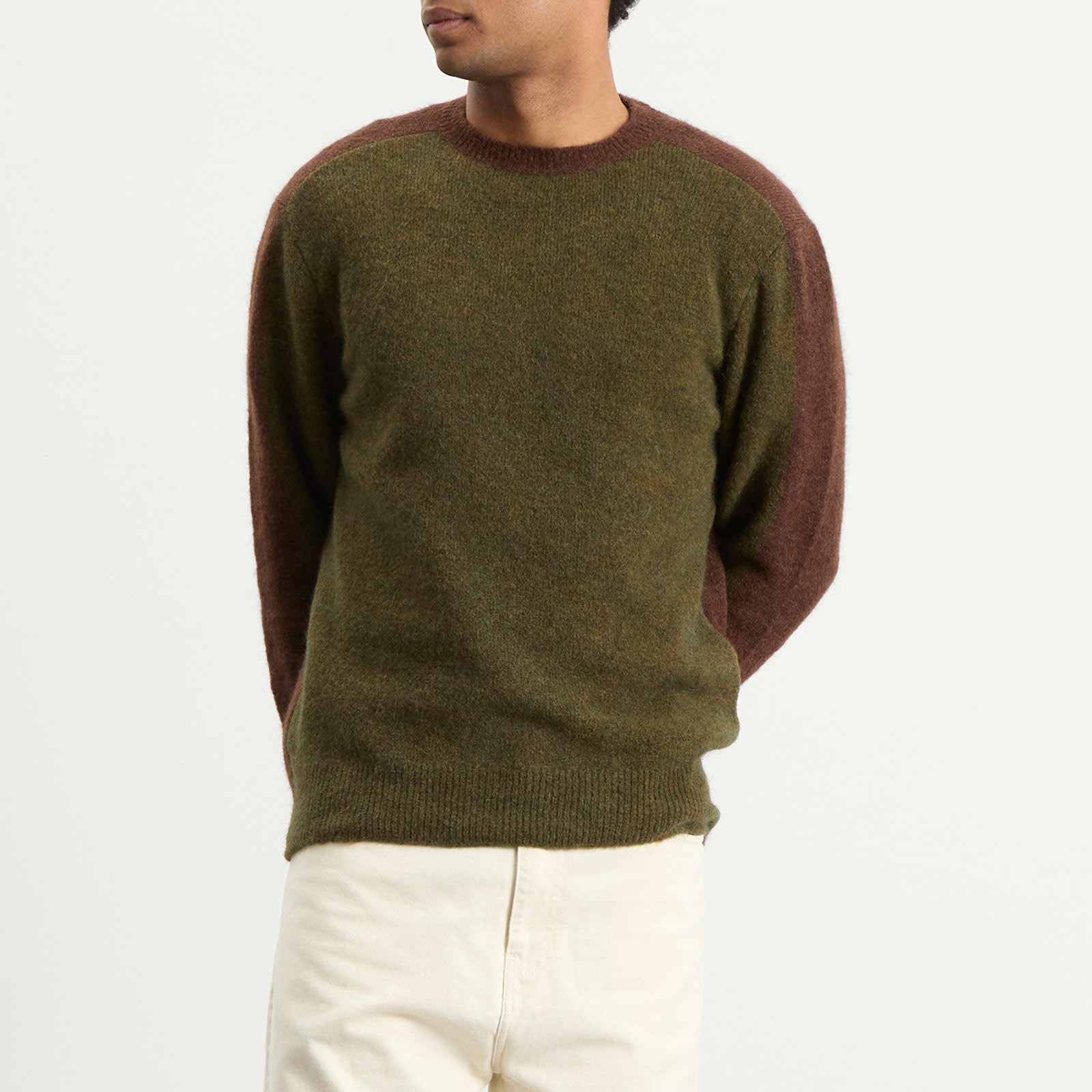 Men's Alpine Conrast Crew Neck Jumper in Army/Brown