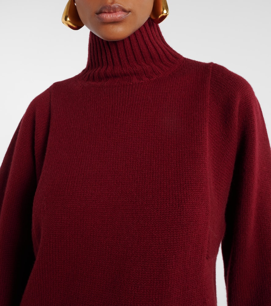 Cashmere turtleneck sweater