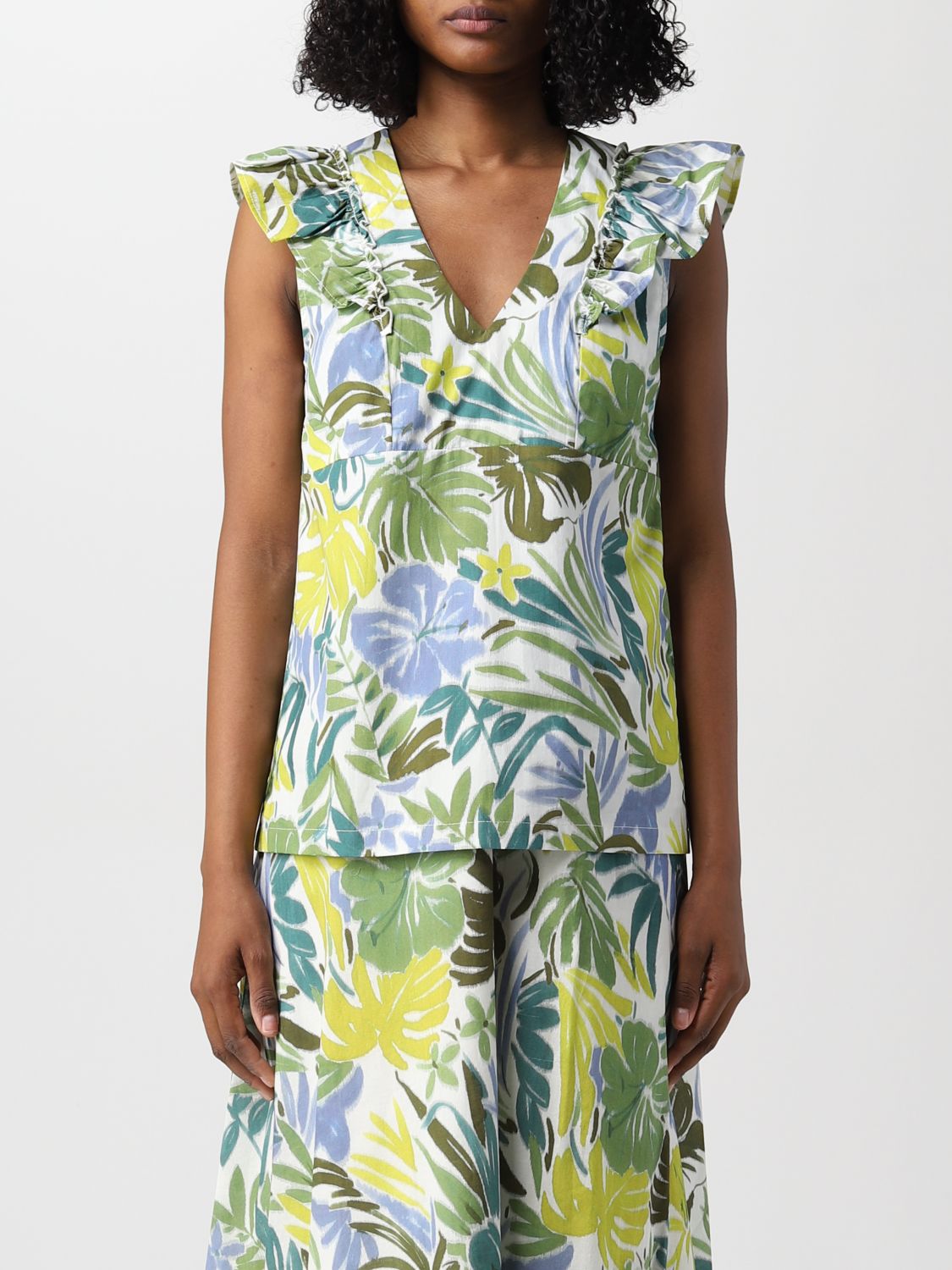 Top Woman color Green