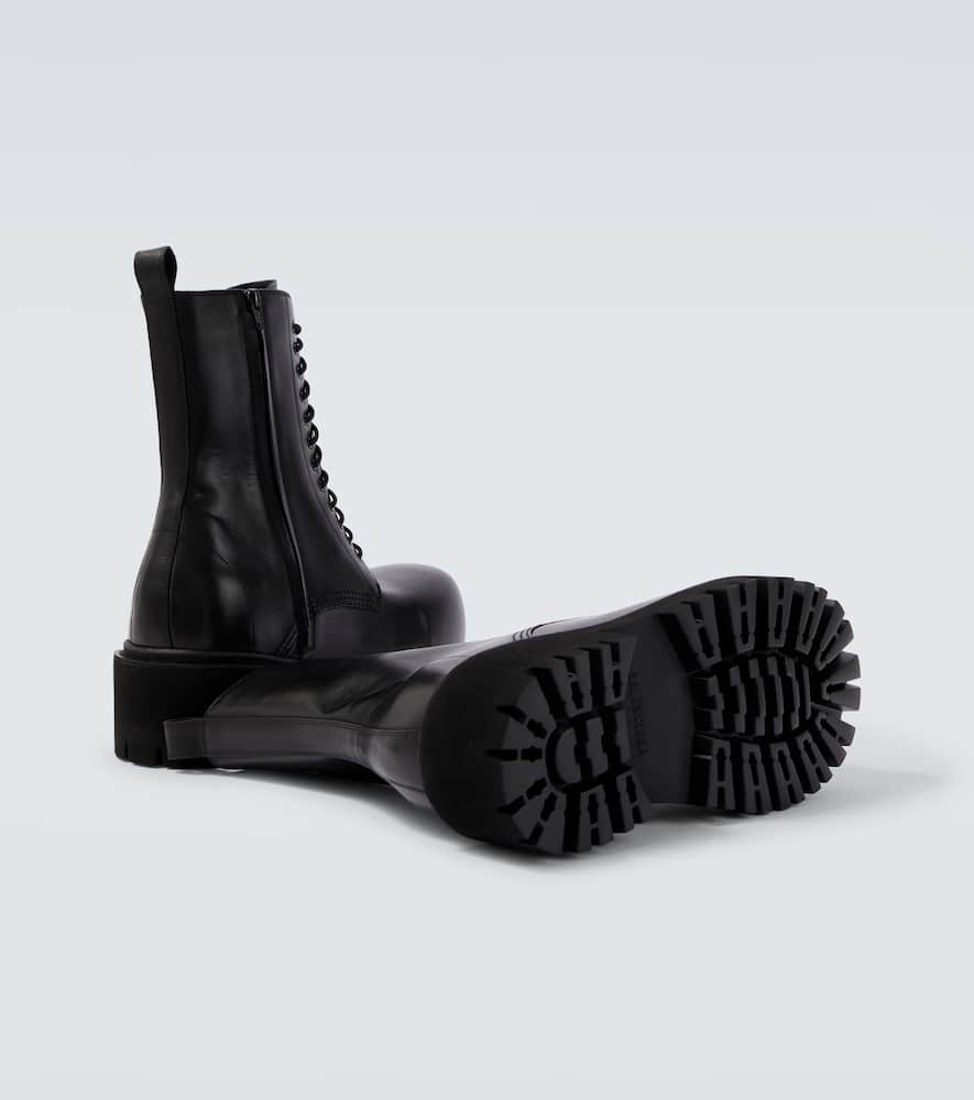 Stomper leather boots