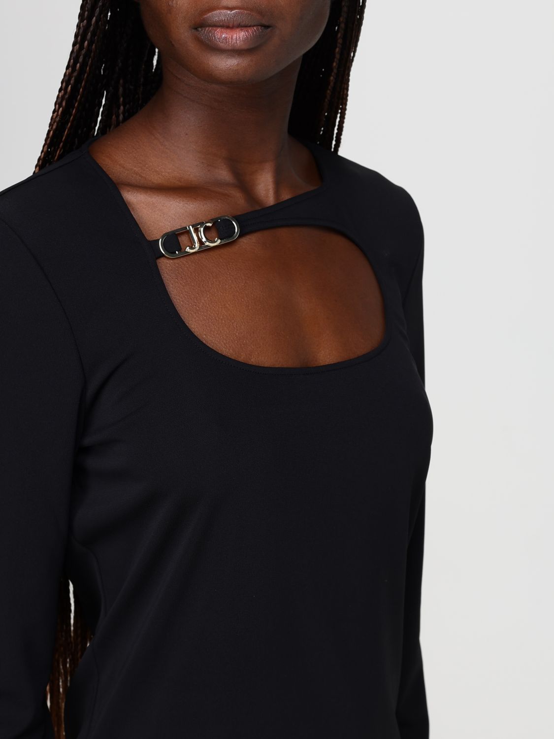 T-Shirt Woman color Black