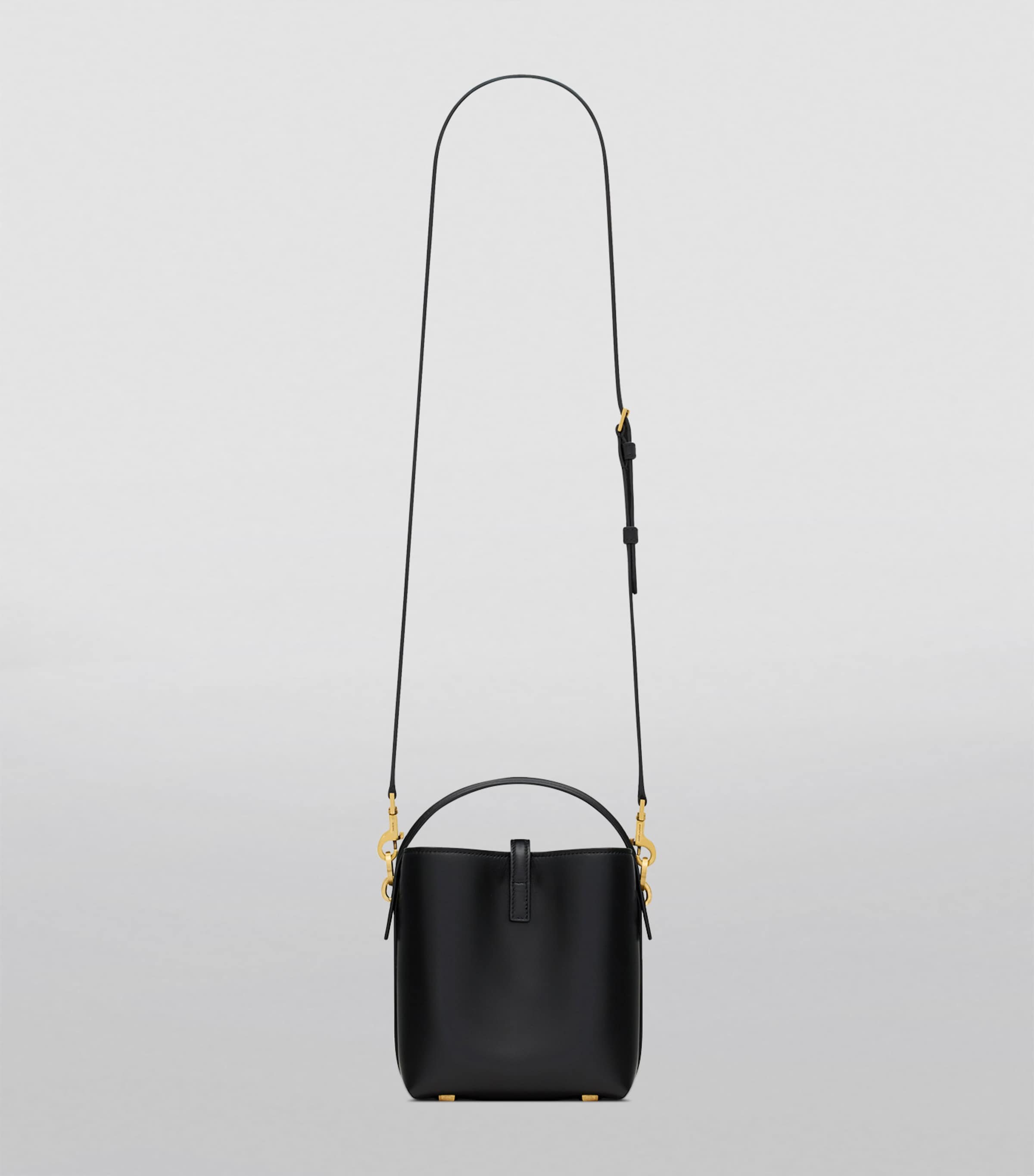 Mini Le 37 Bucket Bag