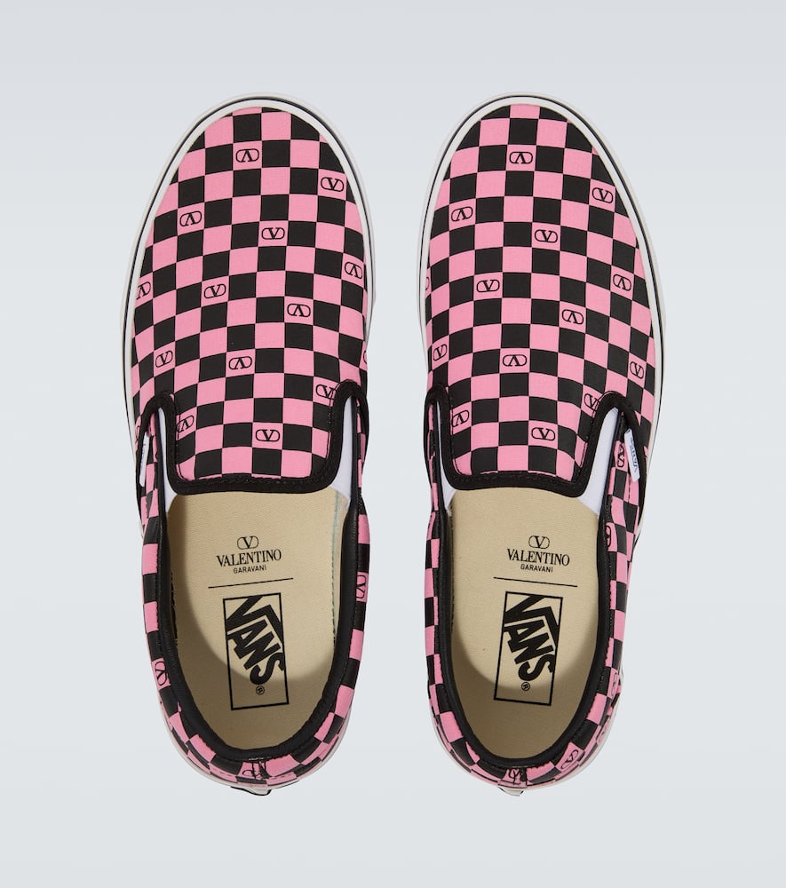 X Vans VLogo checked slip-on shoes