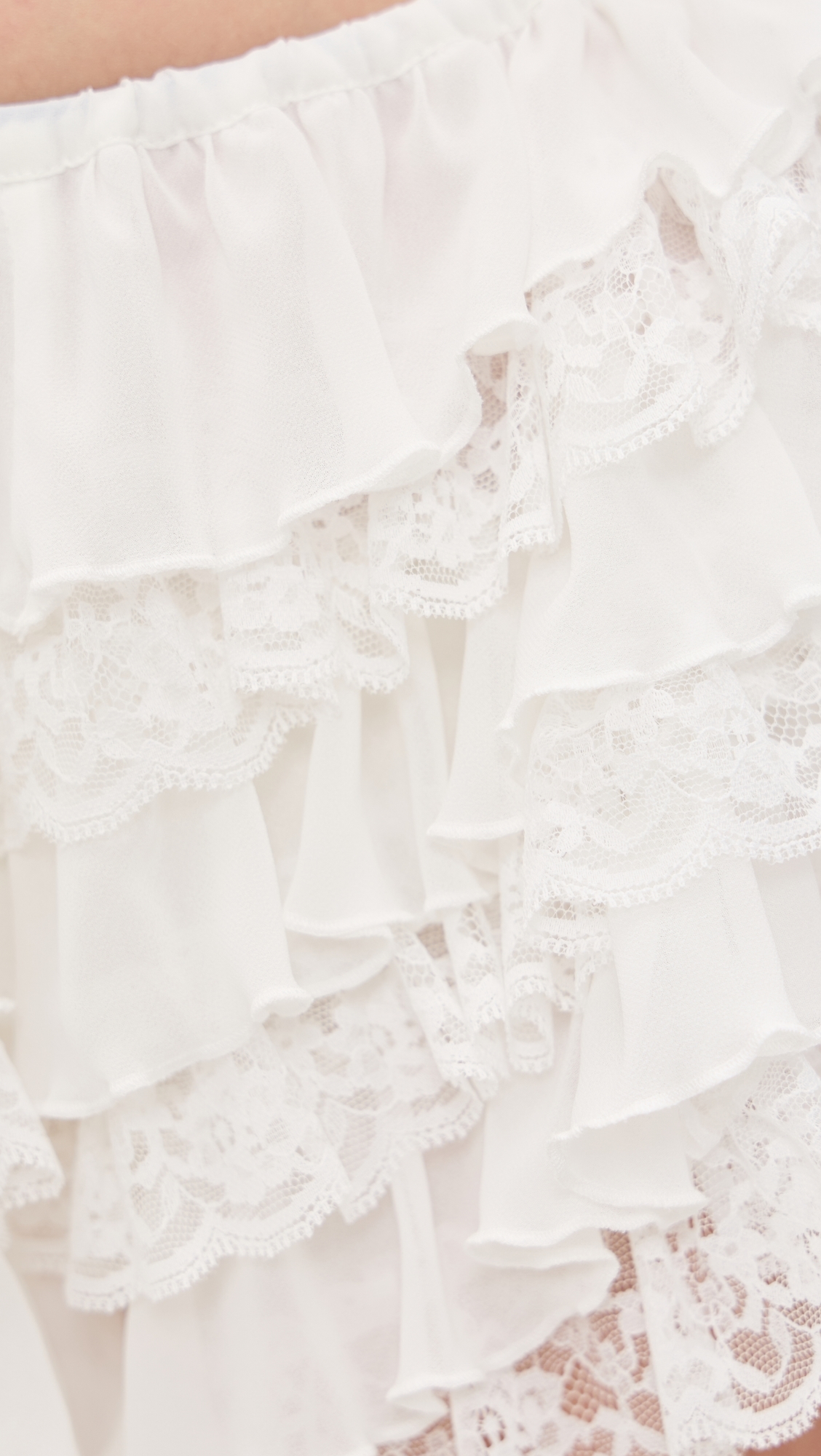 Isla Shorts White