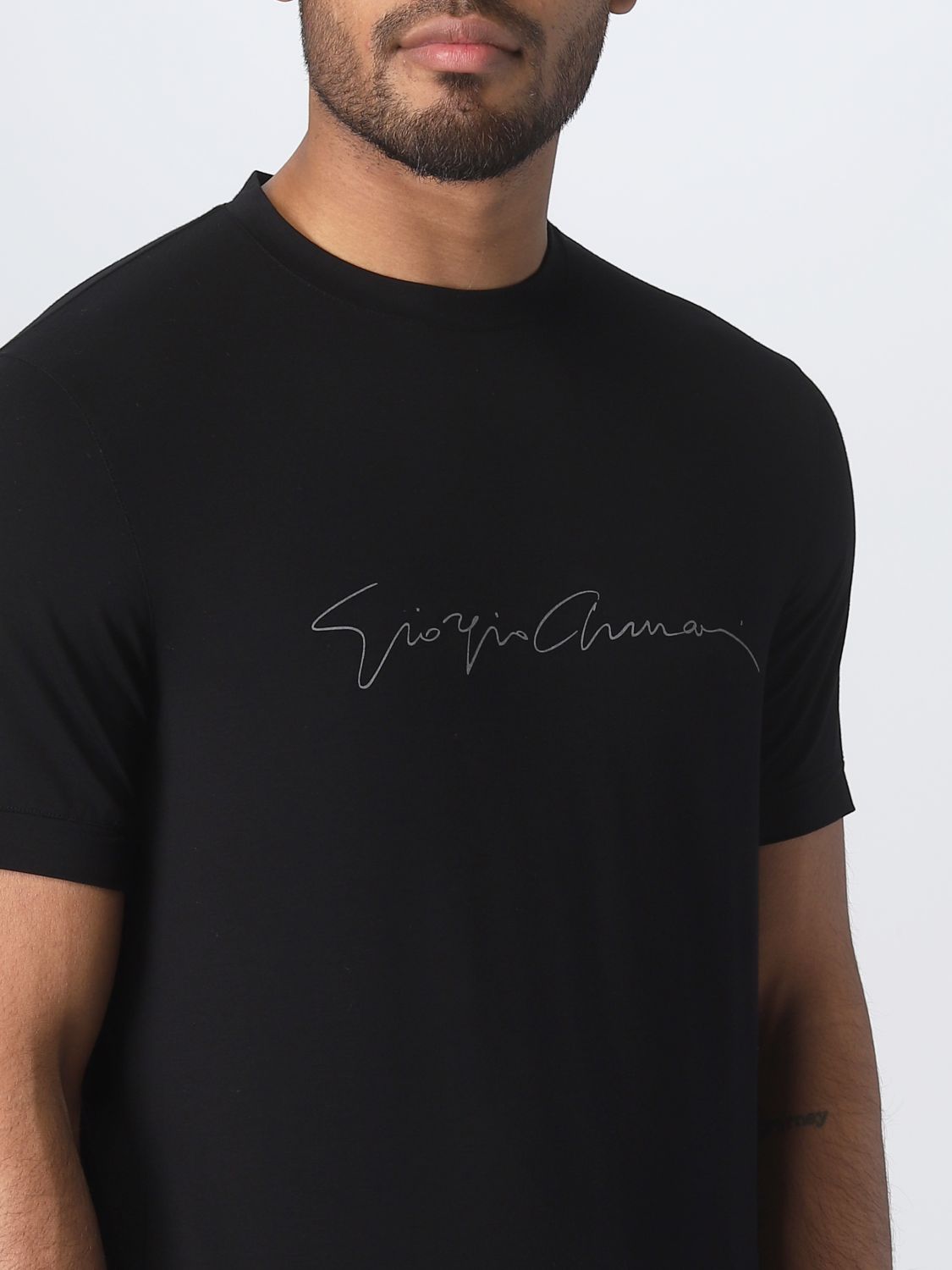 T-Shirt Men color Black