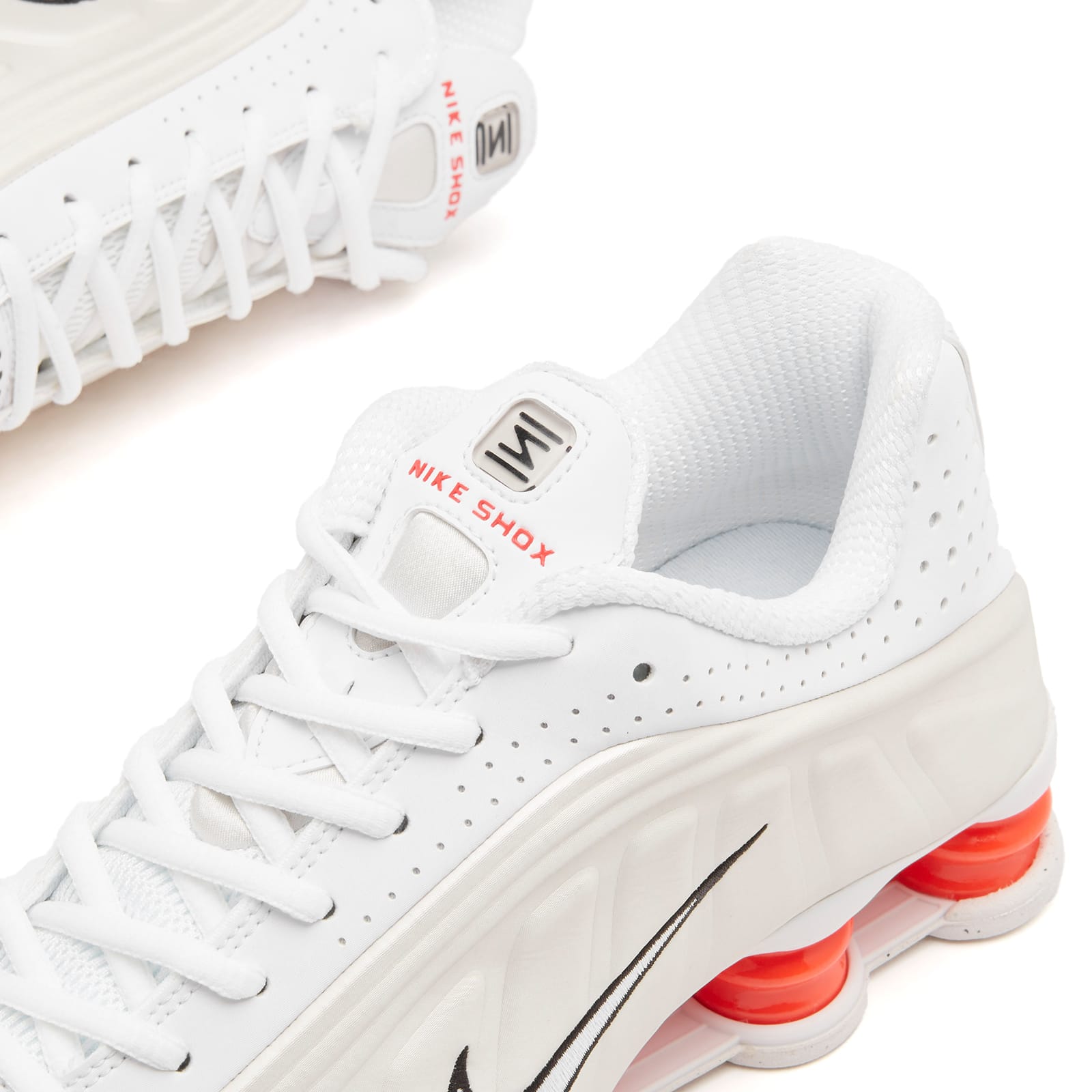 Nike Women's Shox R4 W Sneaker in White/Phantom/Red