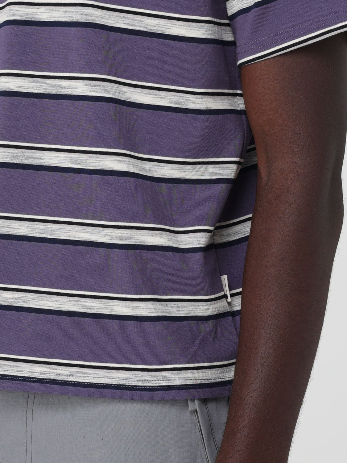 T-Shirt Men color Violet
