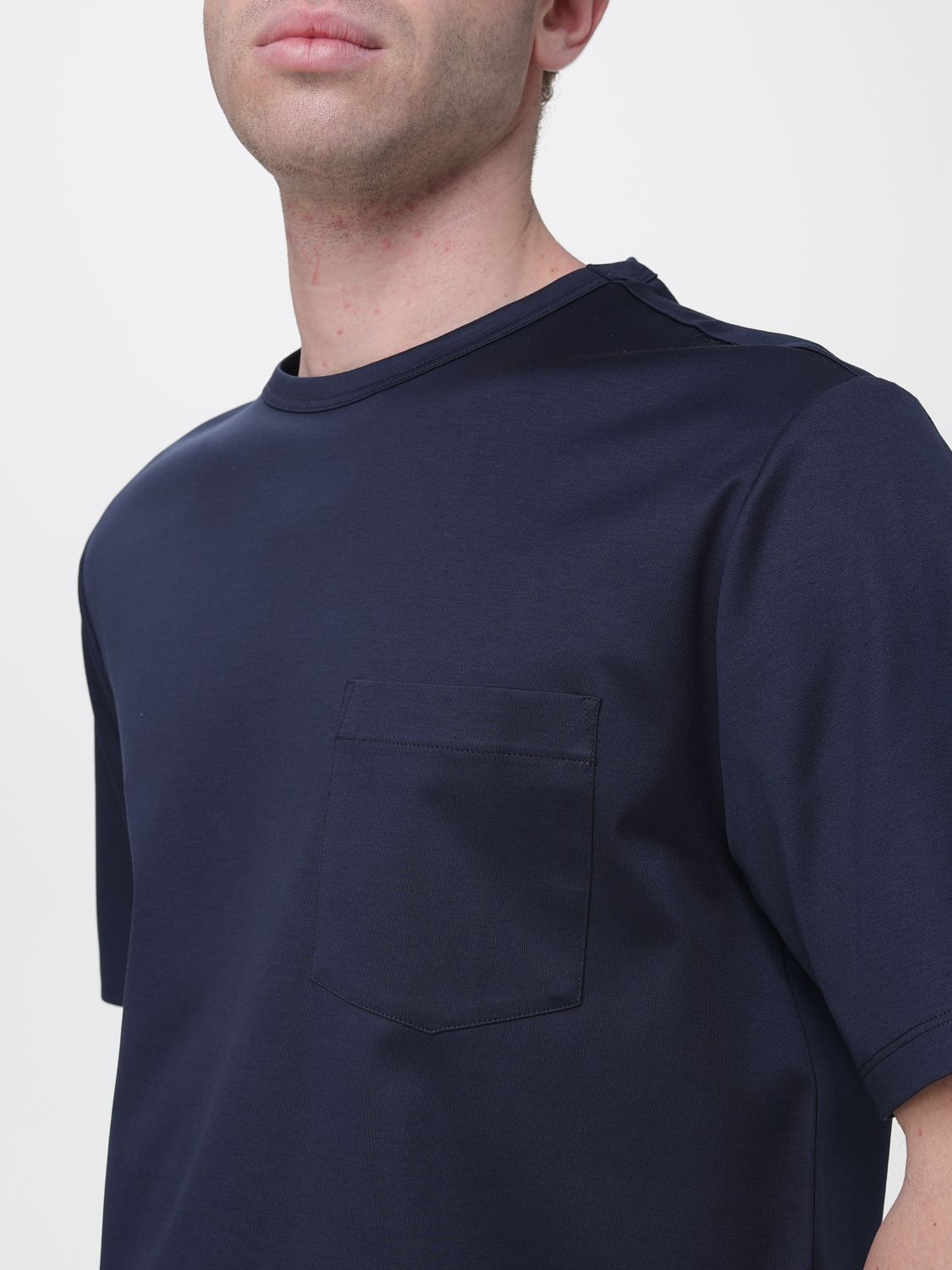 T-Shirt Men color Navy