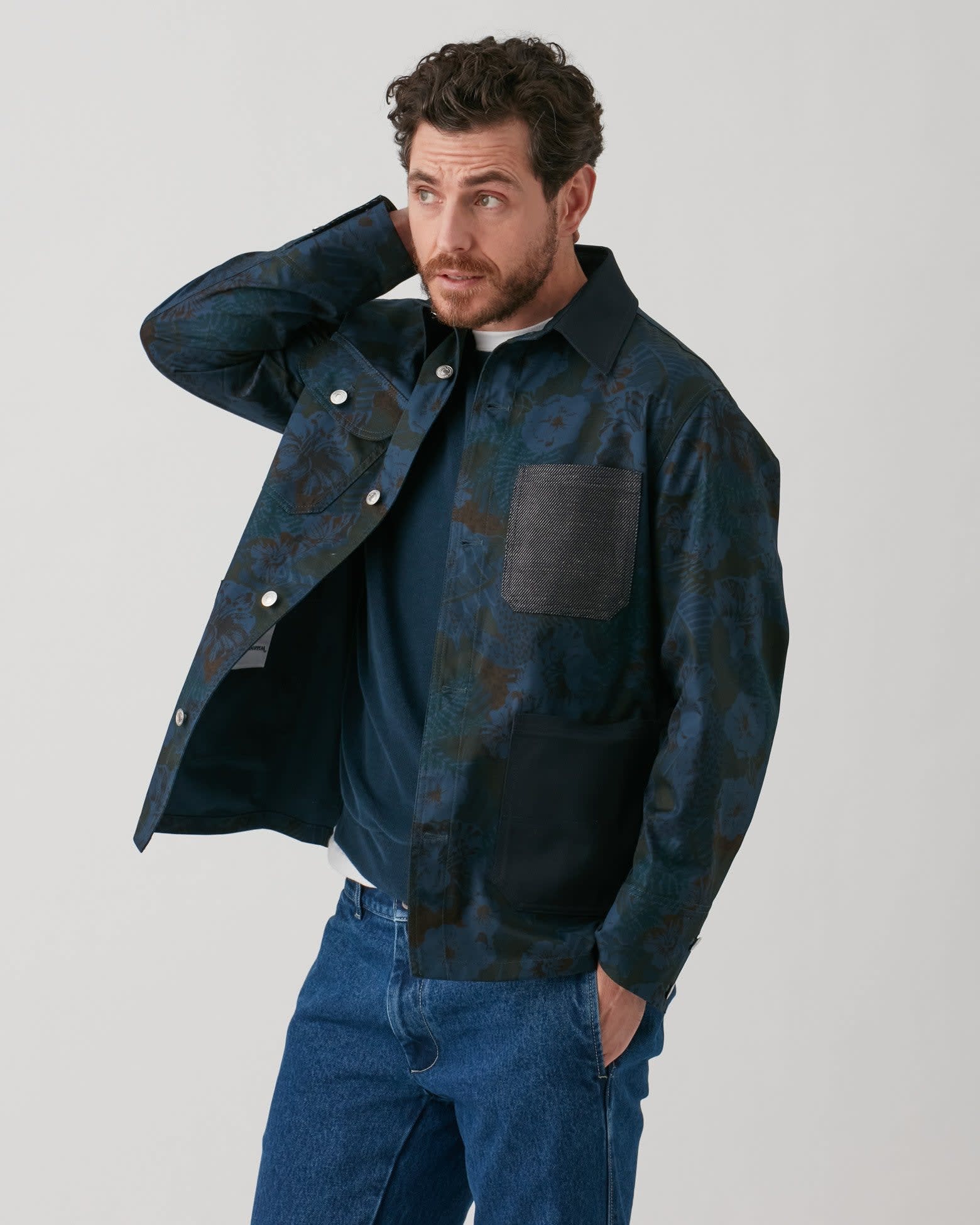 Aapice Printed Jacket