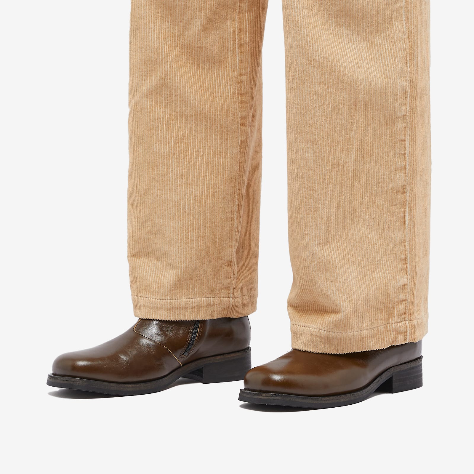 Men's Camion Boot in Oliver, Size UK 8