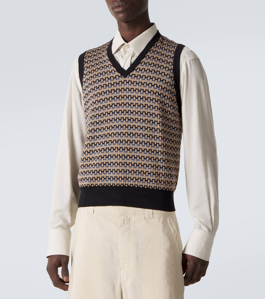 Cotton jacquard sweater vest