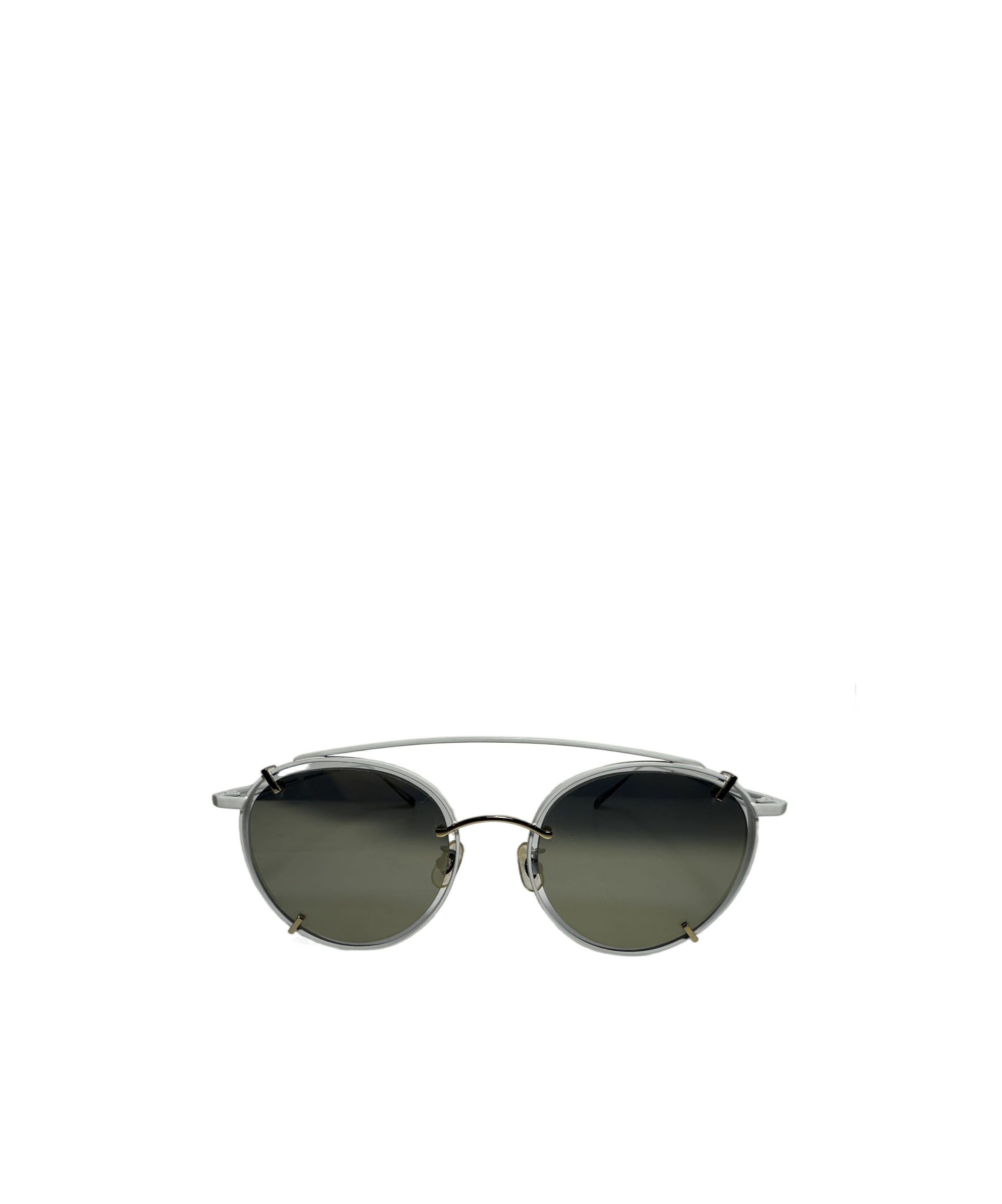 Round full-frame sunglasses