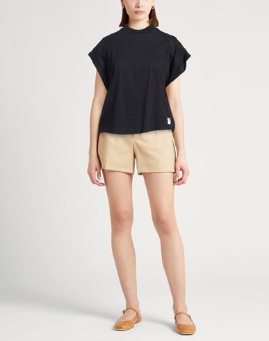 Woman T
