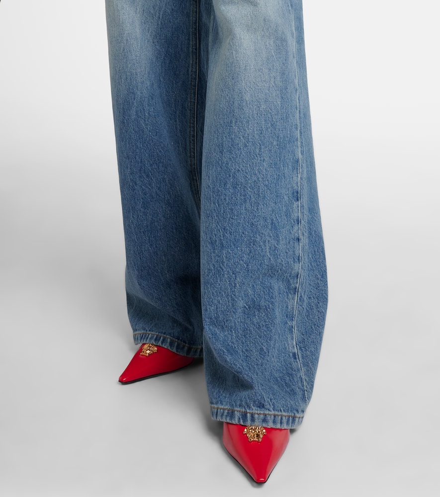 Mid-rise wide-leg jeans