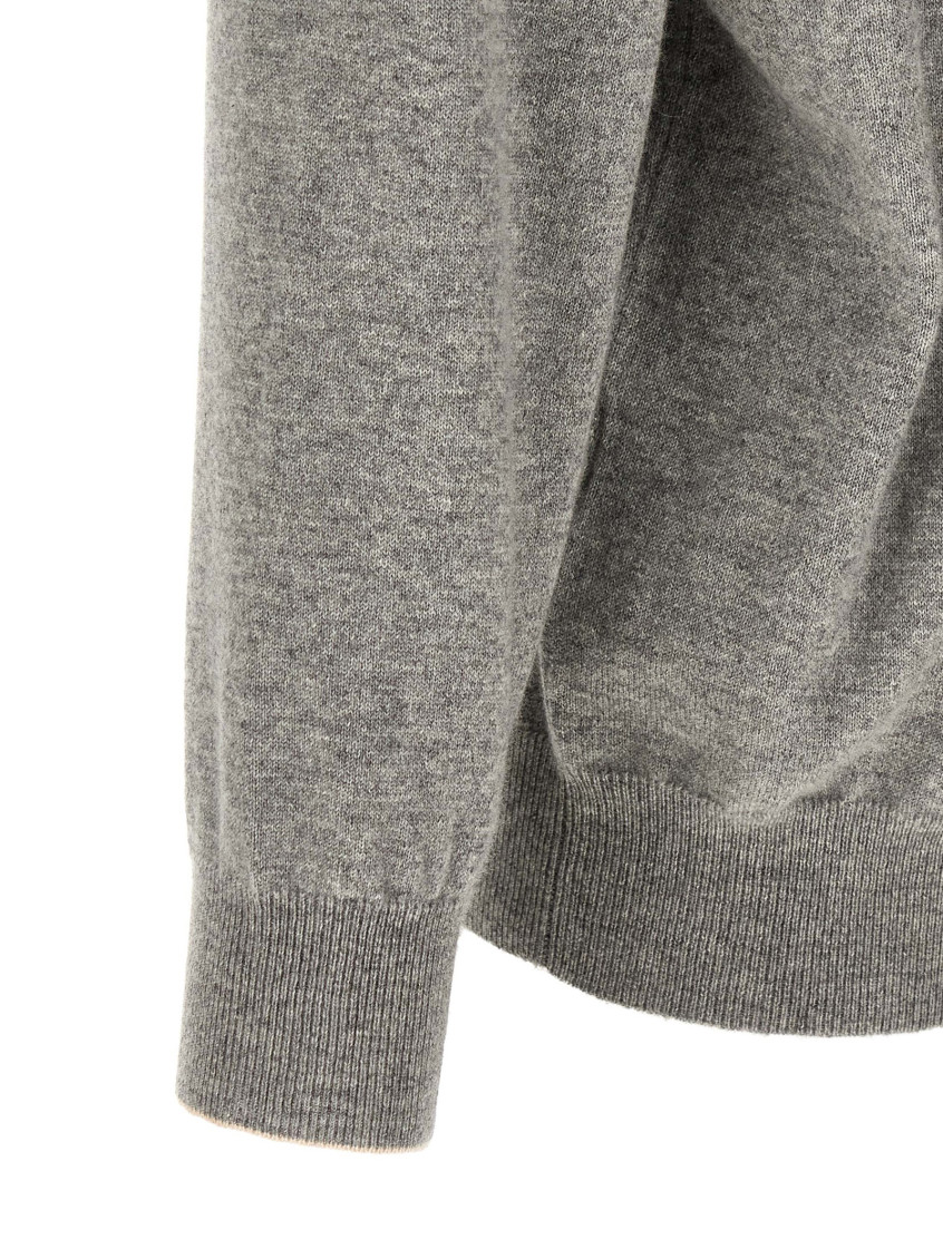 Grey Solid Crew Neck Sweater