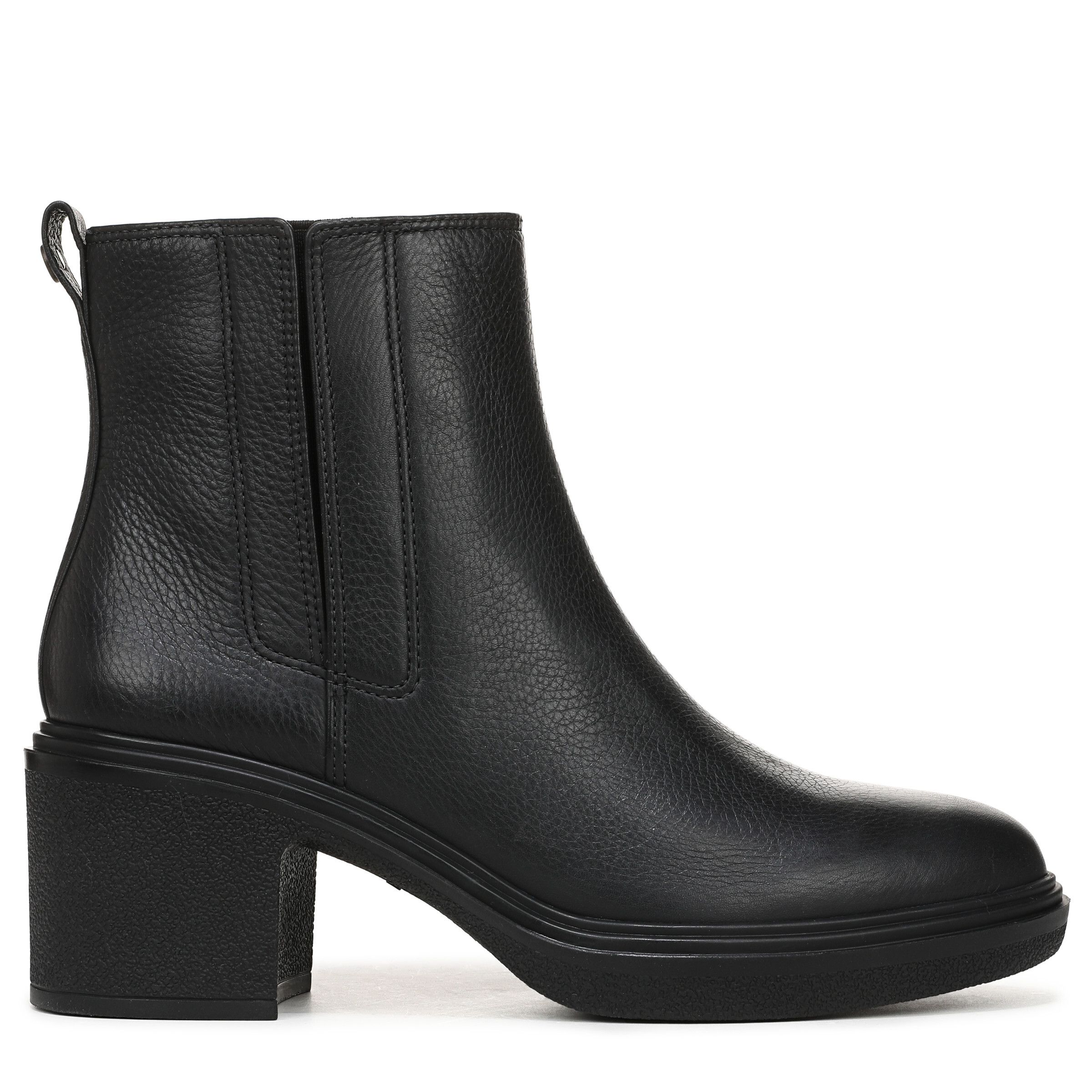 Vionic Savannah Chelsea Ankle Boots In Black