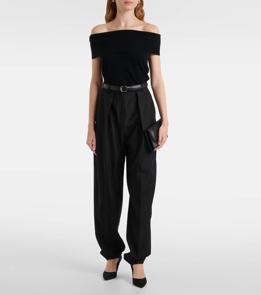 Wool and cashmere sweater