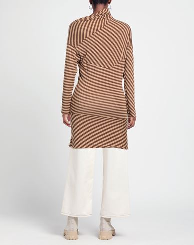 Woman T
