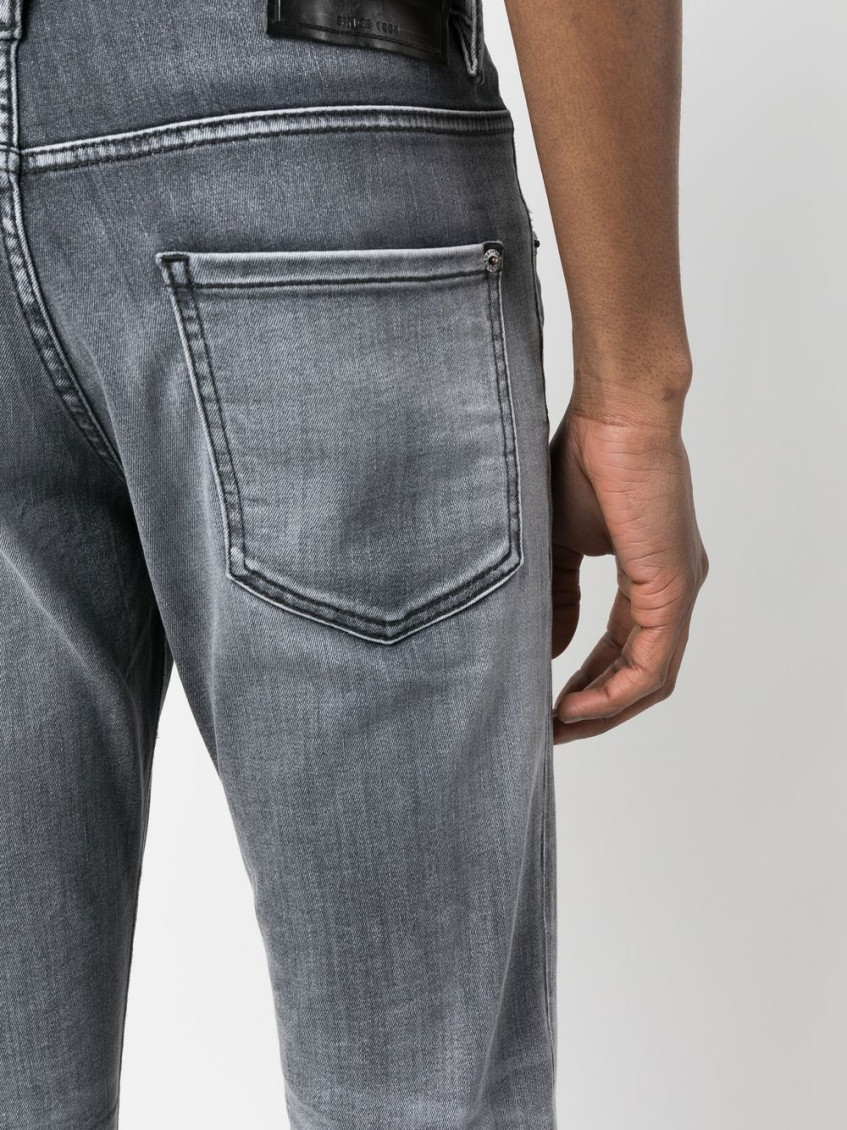 Skater Jeans