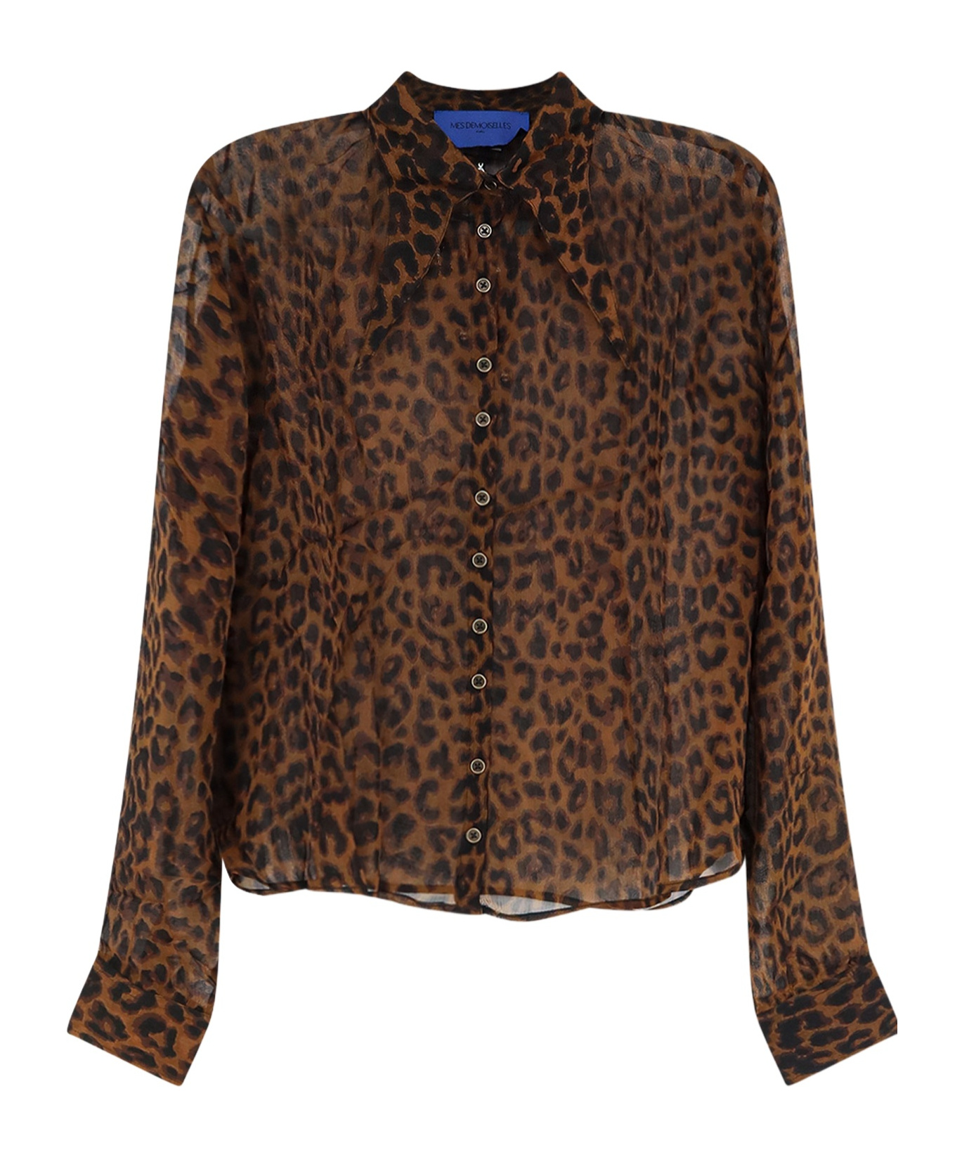 Long-sleeved shirt