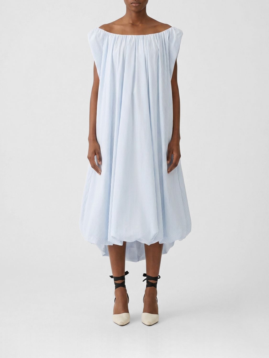 Dress Woman color White